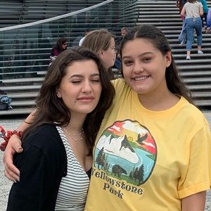 Meet your Posher, Isabella